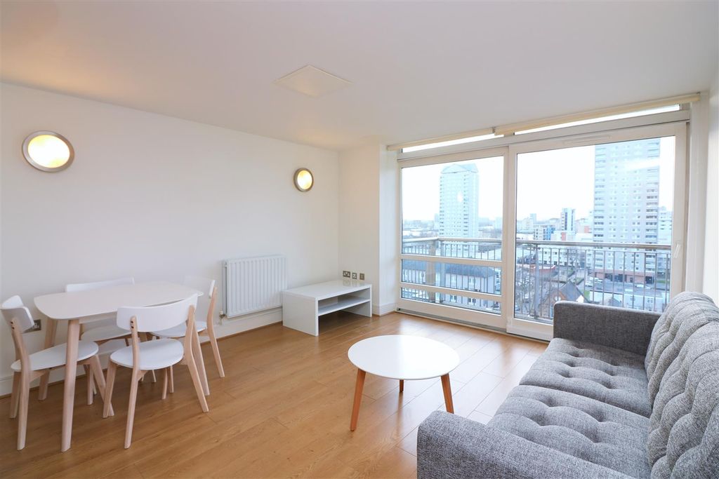 Property photo 1 of 9 Gainsborough House.Jpg