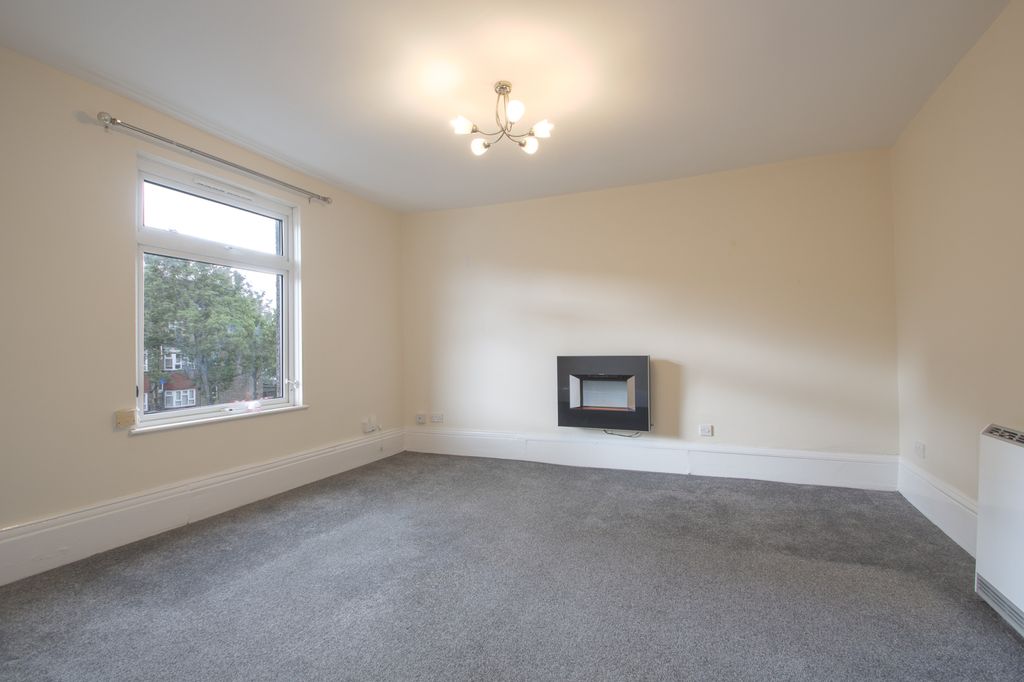Property photo 1 of 8 2 Bedroom Flat In Welling