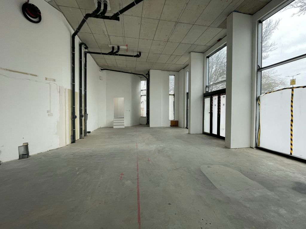 Property photo 3 of 18 Tl Ssr 9.Jpg