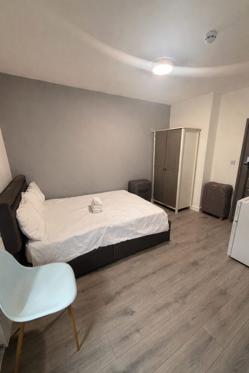 Property photo 3 of 3