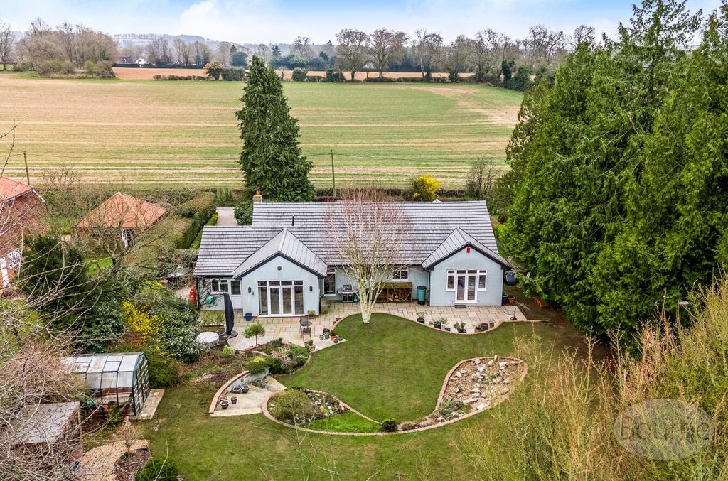 Property photo 1 of 27 30c8E1Bb-F9A3-471...