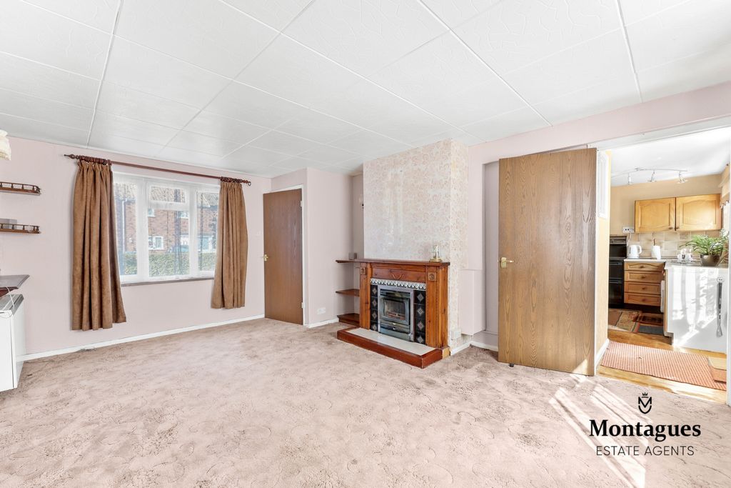 Property photo 2 of 23 Photo 8