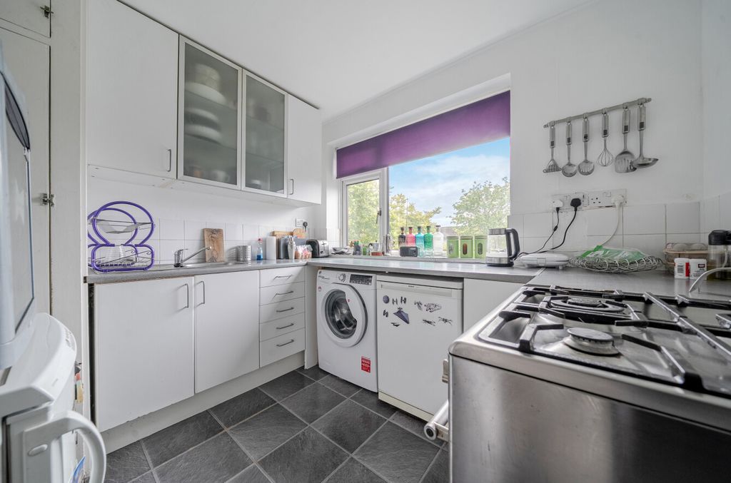 Property photo 3 of 31 1446528-9-69E6629...