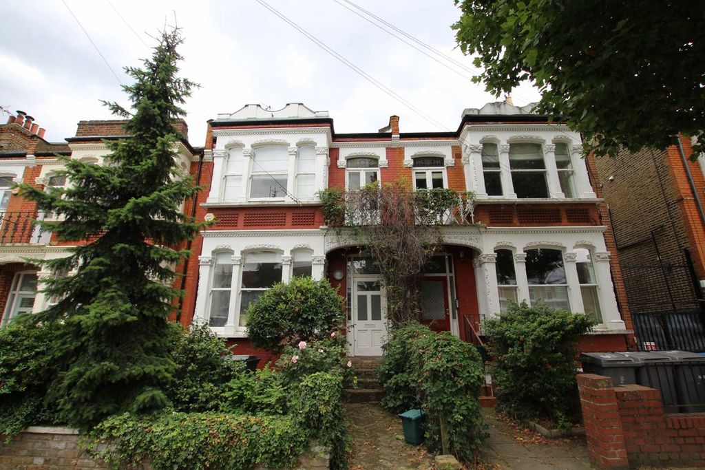 Property photo 1 of 5