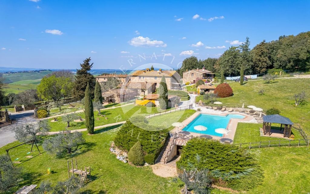 Property photo 1 of 28