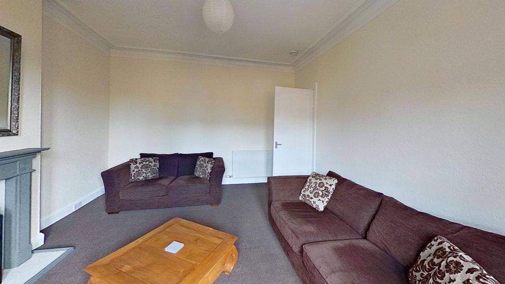 Property photo 3 of 12 Photo 3