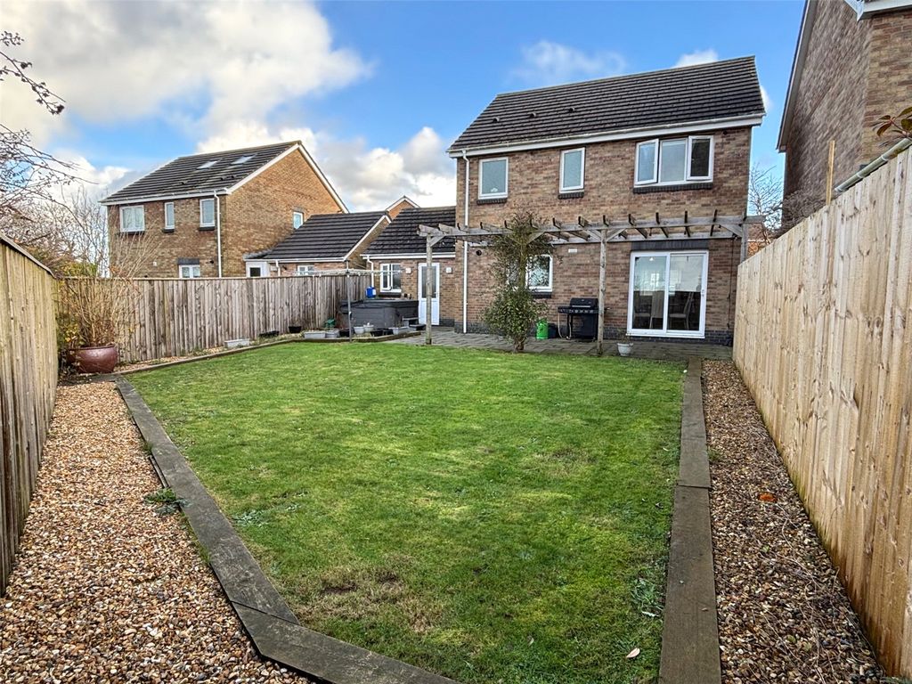 Property photo 3 of 29 Picture No. 10