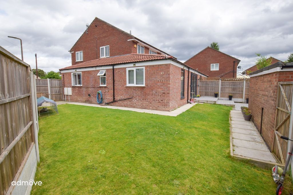 Property photo 1 of 22