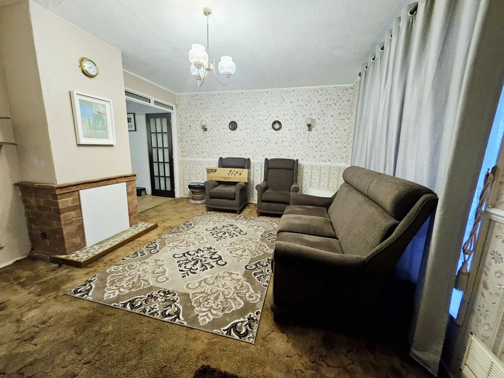 Property photo 2 of 15 Gallery