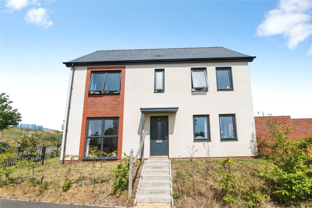 Property photo 1 of 37 Picture No. 06