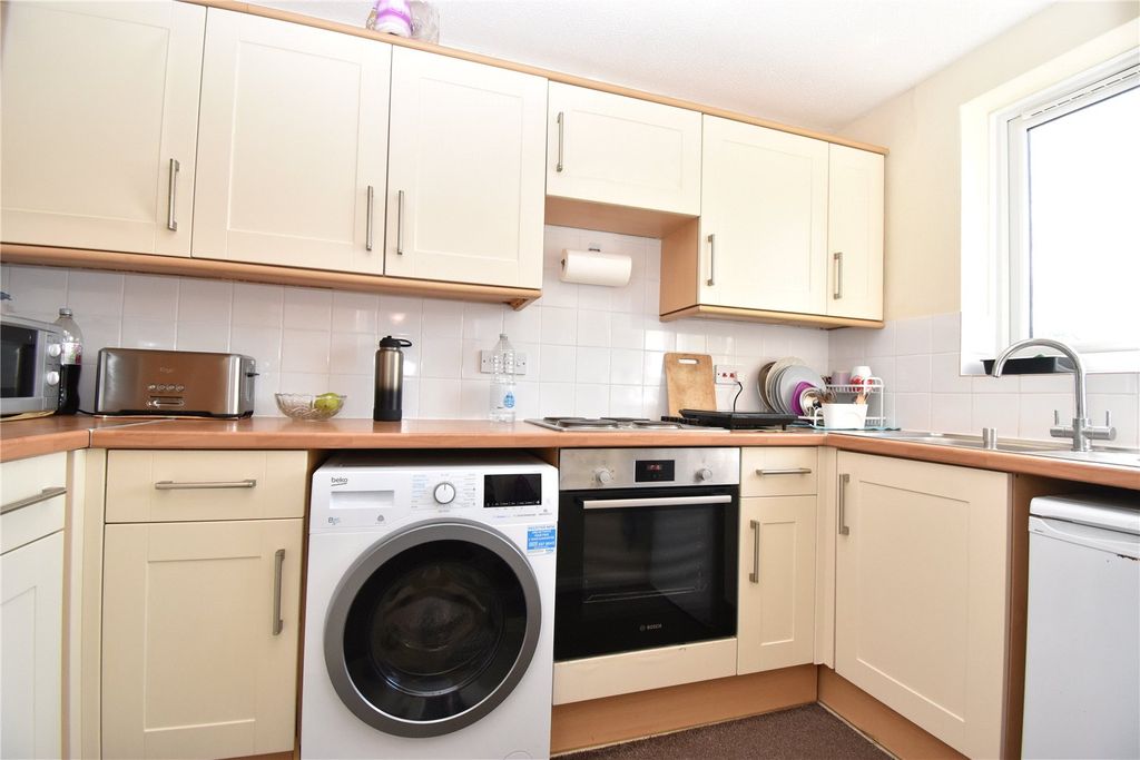 Property photo 3 of 10 Picture No. 06