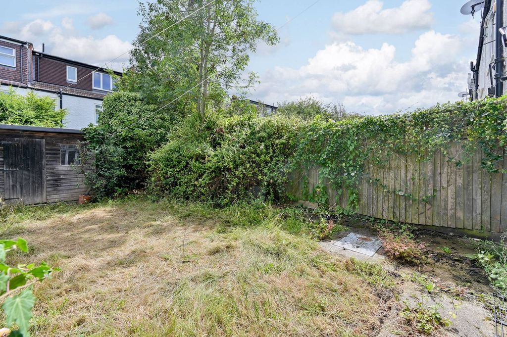 Property photo 3 of 13
