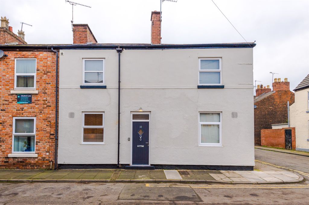 Property photo 2 of 17