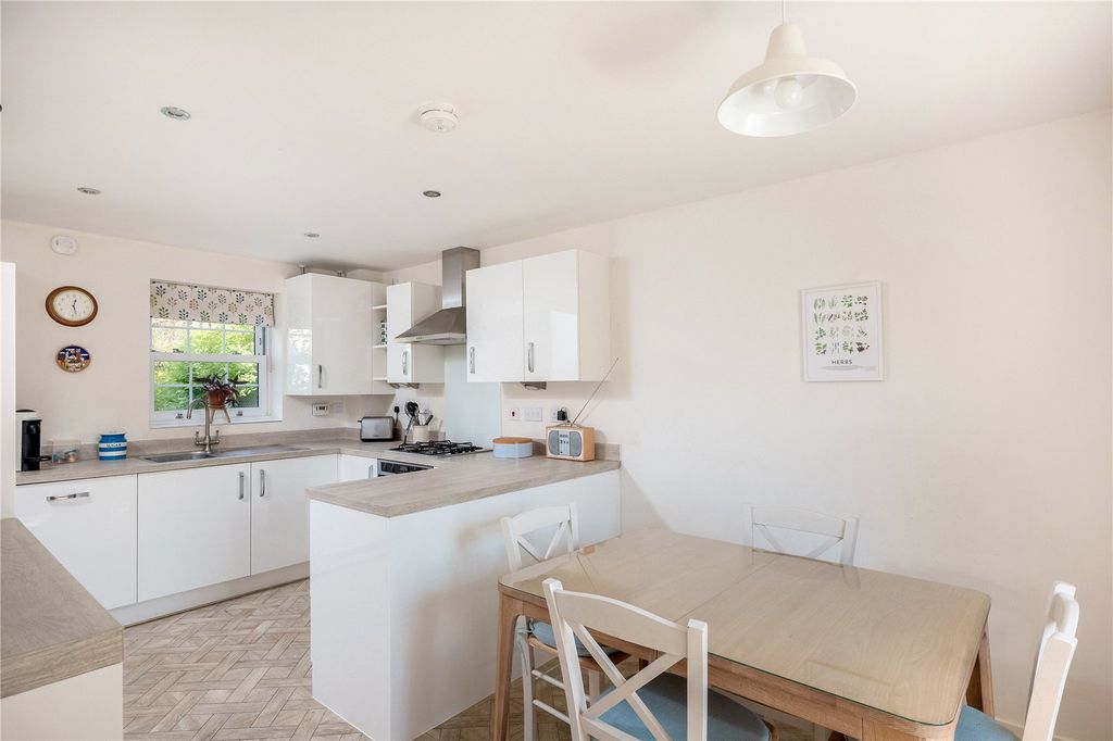Property photo 2 of 12 Kitchen/Diner