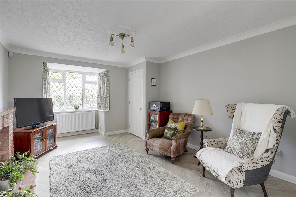 Property photo 2 of 22 4423.Jpg