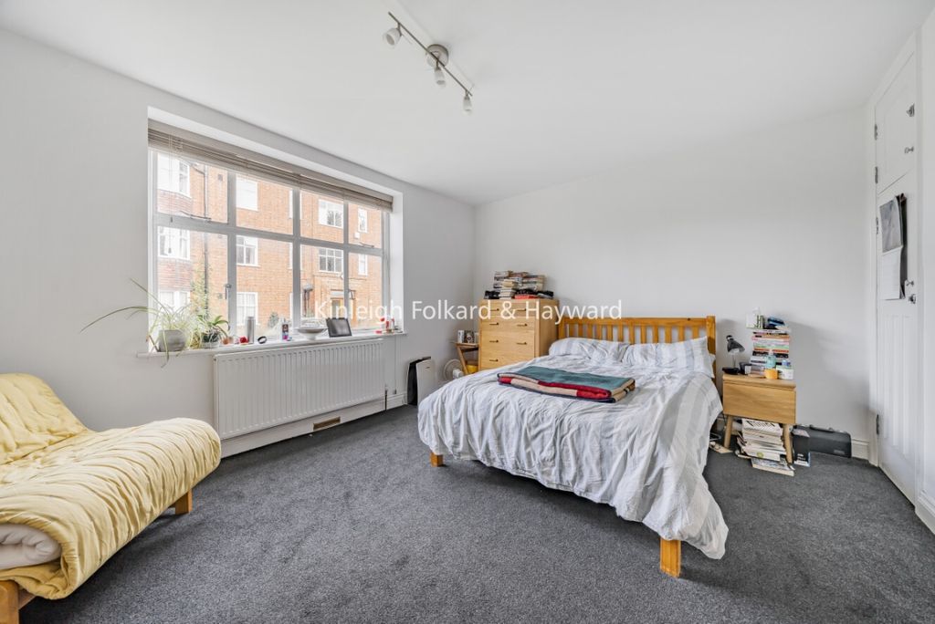 Property photo 2 of 6 5A305Dd7-65d0-4582-B