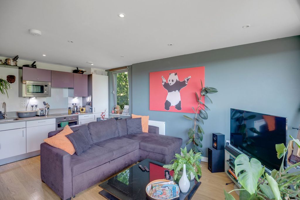 Property photo 2 of 15