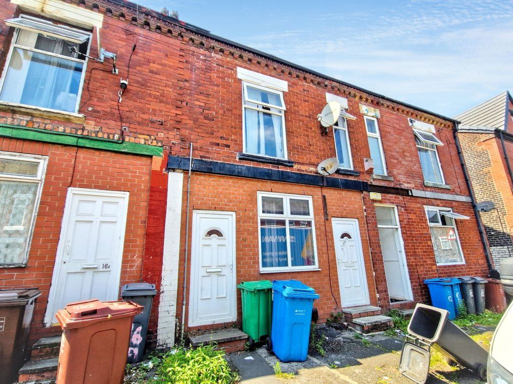 Property photo 2 of 23