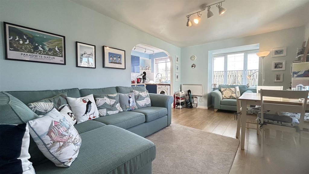 Property photo 1 of 16 Img_6914.Jpeg