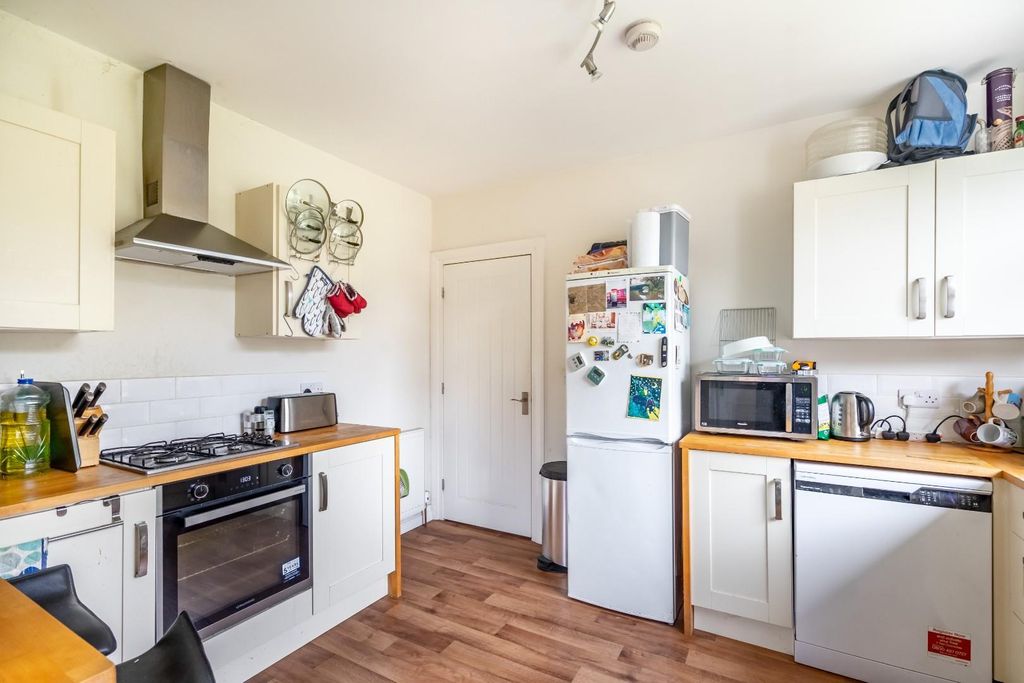 Property photo 2 of 17 89Qg-3.Jpg