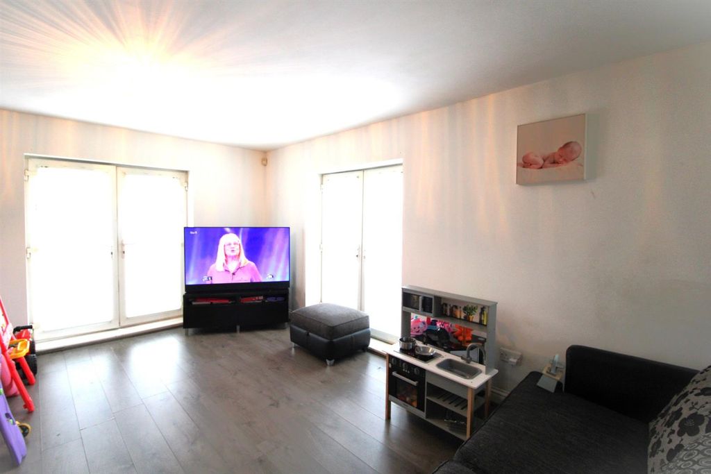 Property photo 2 of 12 Img_7165.Jpg