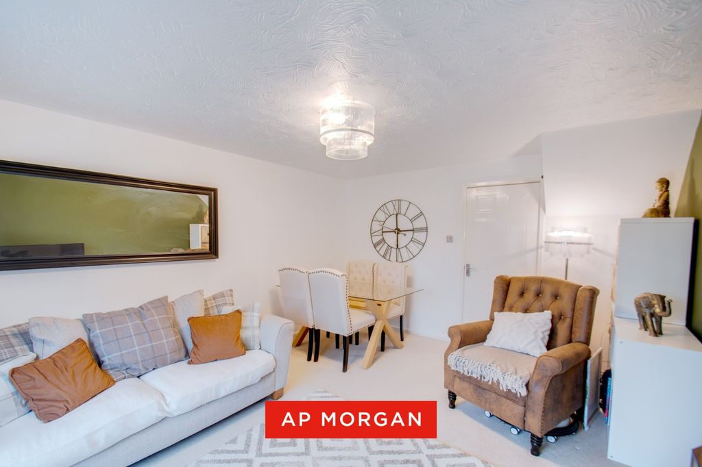 Property photo 3 of 14 Picture No. 58