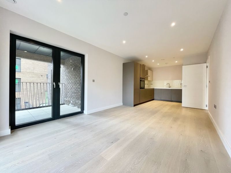 Property photo 3 of 10 Photo 3