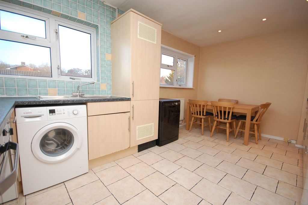 Property photo 3 of 7 Kitchen_Diner