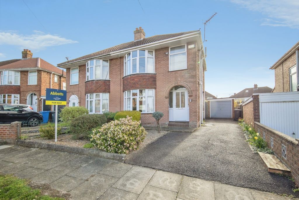 Property photo 1 of 16 Pbox-Img.Jpg