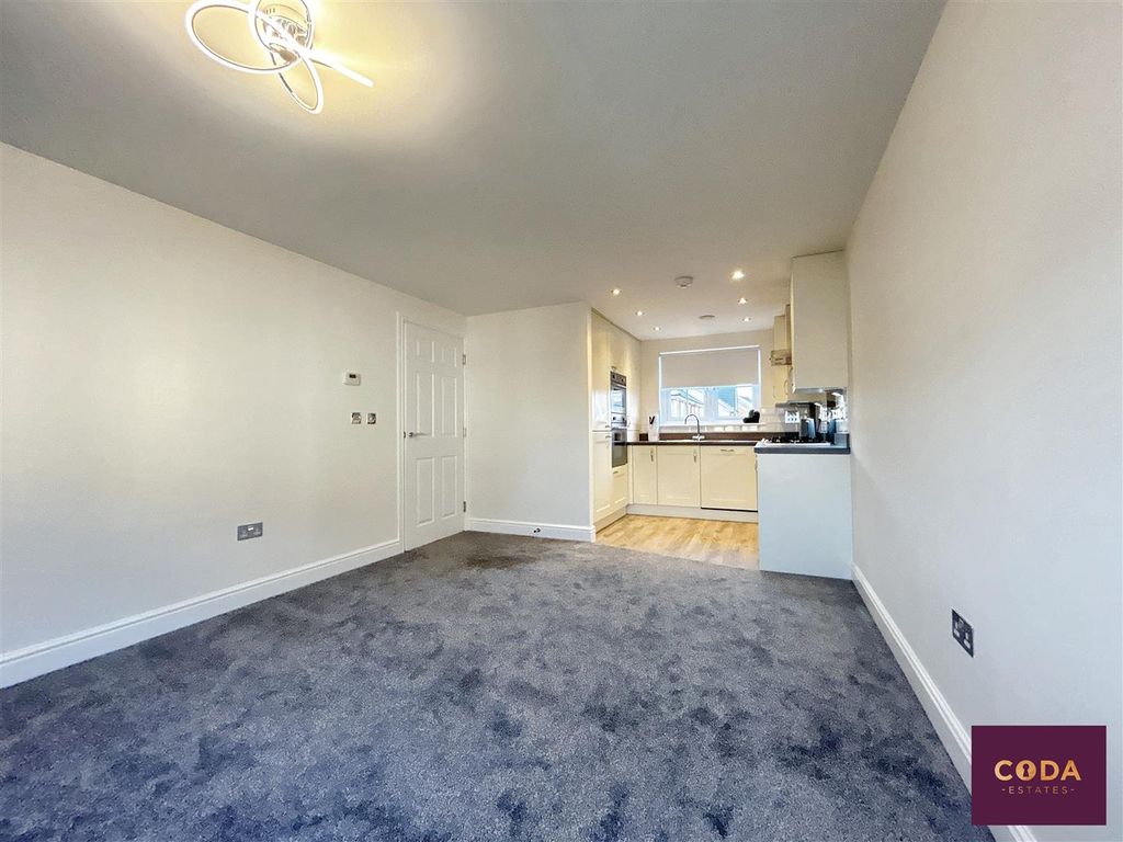 Property photo 3 of 14 Img_0704.Jpg