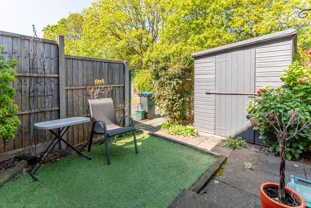 Property photo 2 of 12