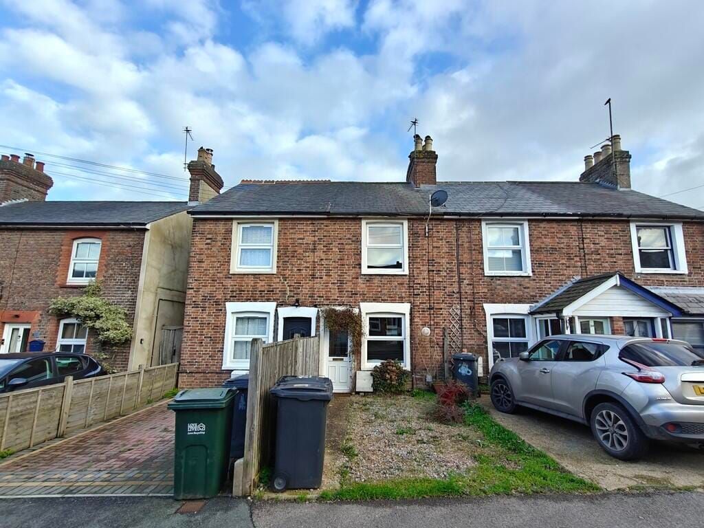 Property photo 1 of 8