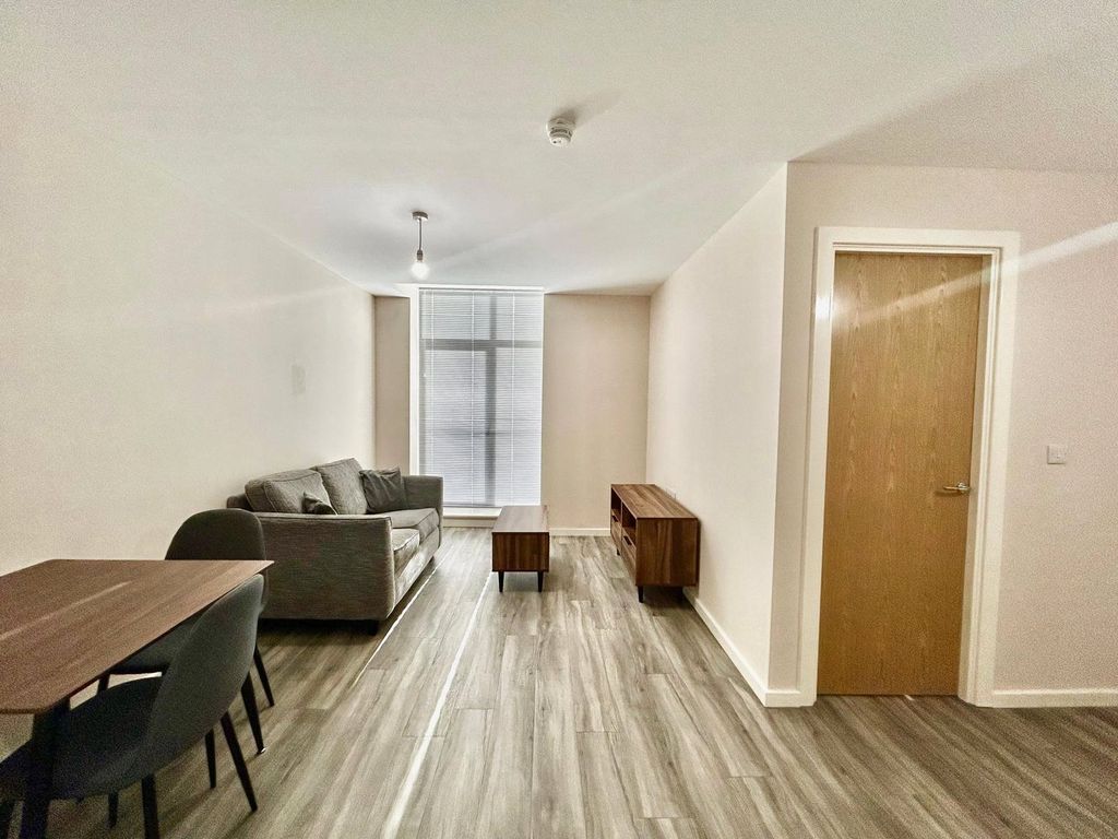 Property photo 1 of 7 Picture No. 17