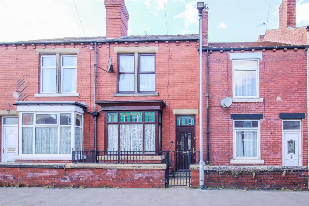 Property photo 1 of 11