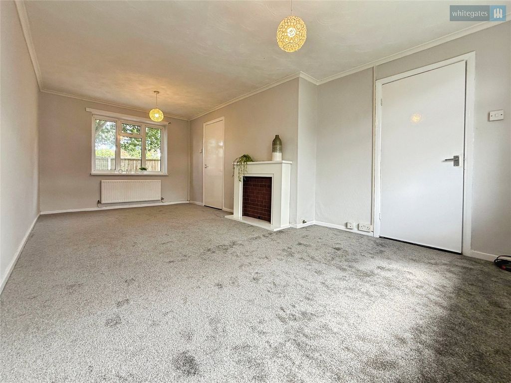 Property photo 2 of 10 Picture No. 18