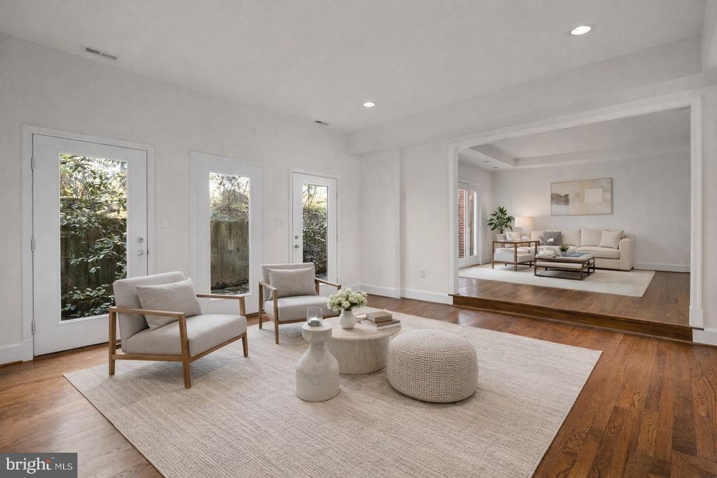 Property photo 3 of 9 <Alttext/>