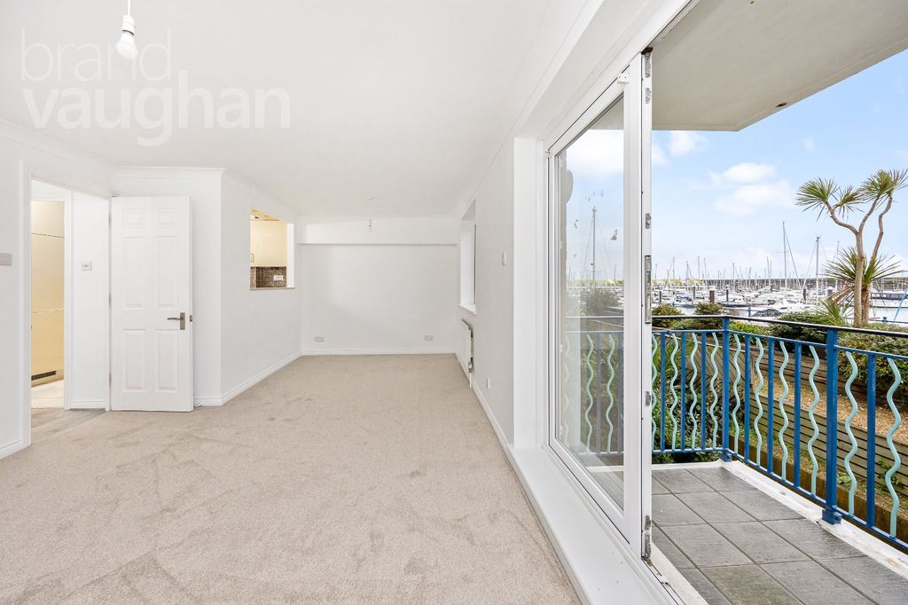 Property photo 3 of 20 Picture 3