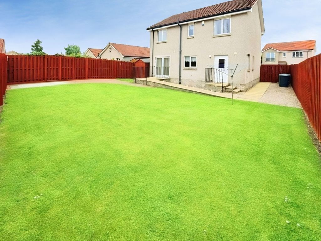 Property photo 2 of 23