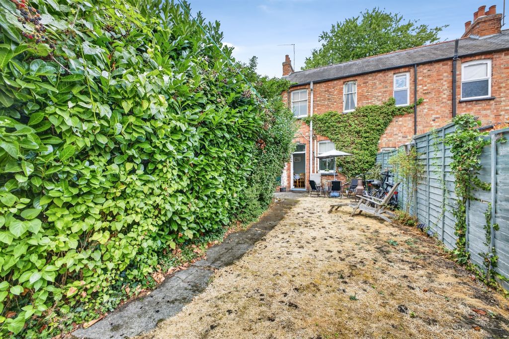 Property photo 3 of 19