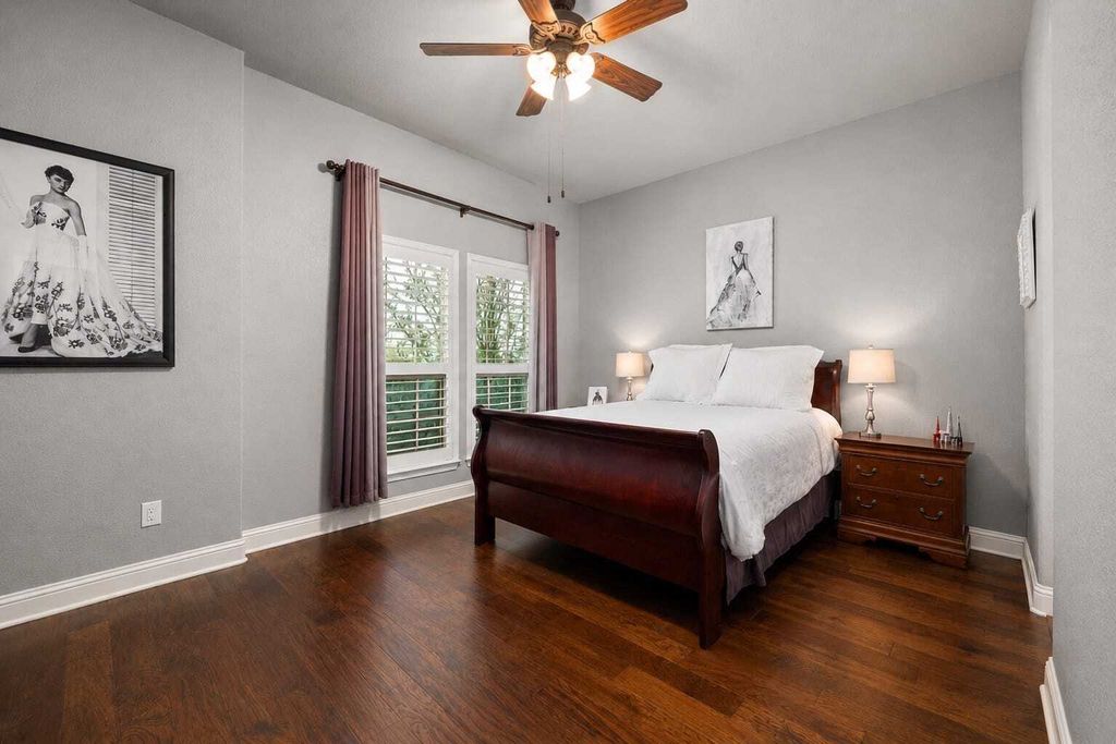 Property photo 3 of 6 <Alttext/>