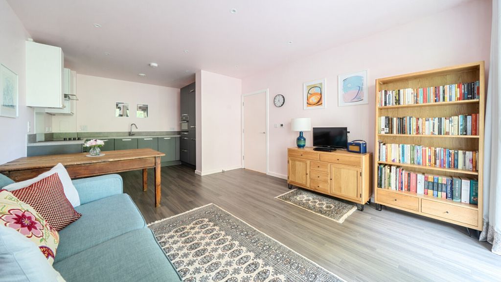 Property photo 3 of 16