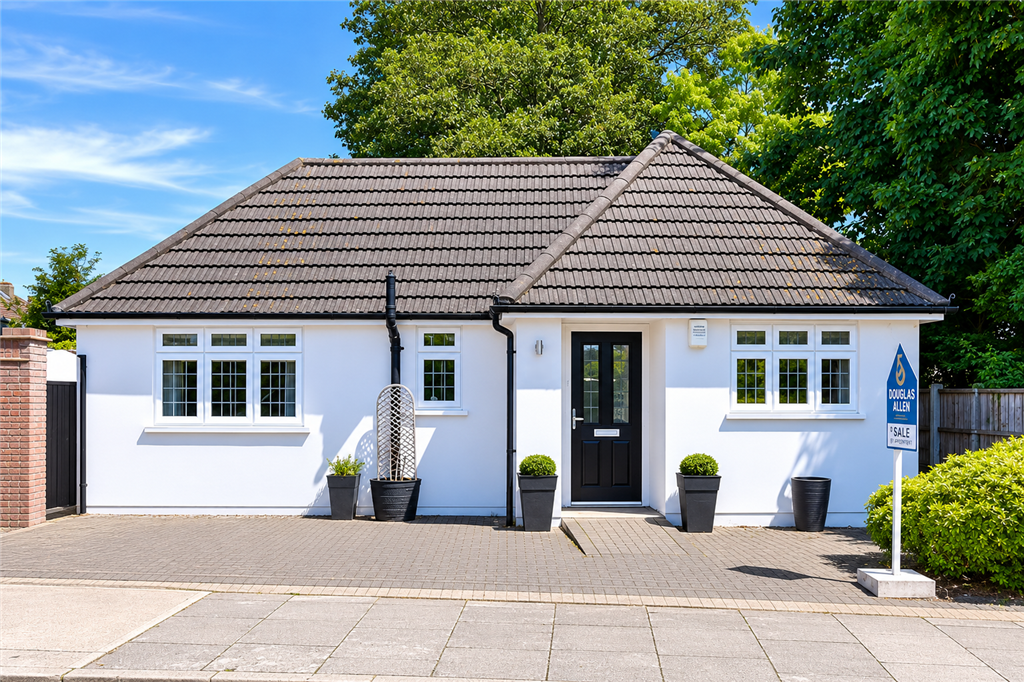 Property photo 1 of 12 External Web