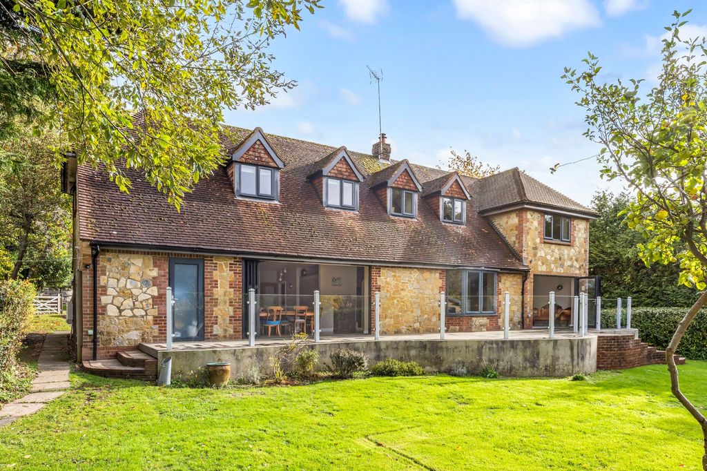 Property photo 1 of 26