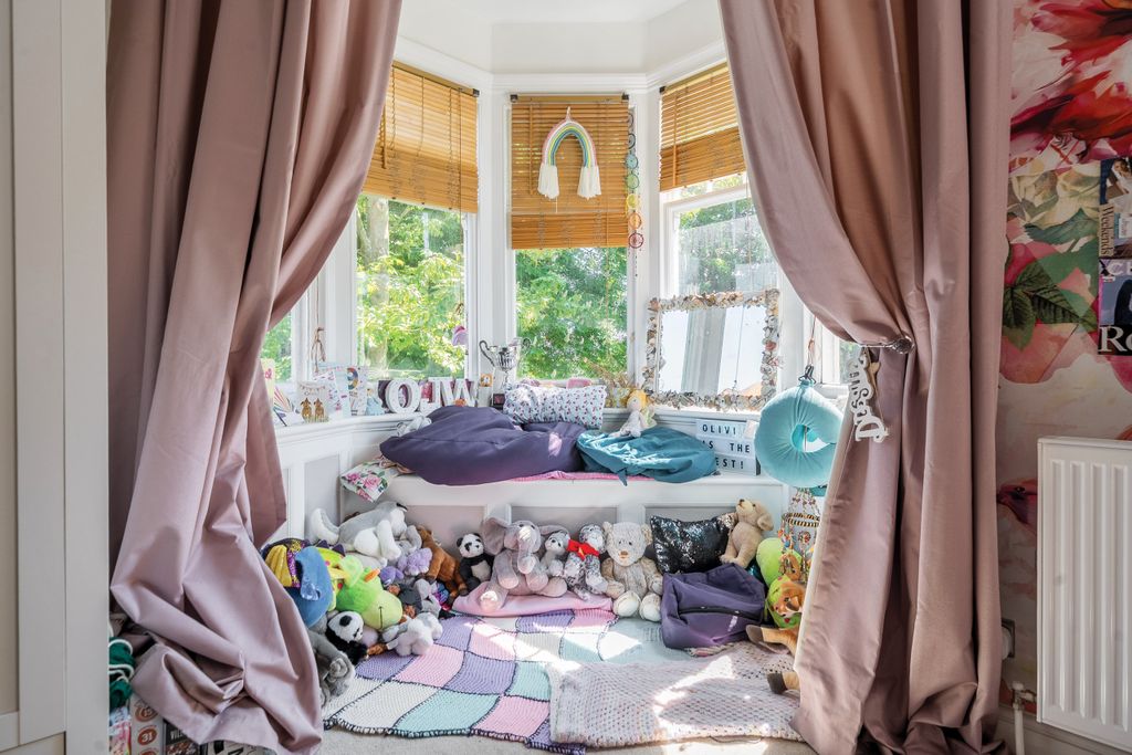 Additional image 21 of 6 bed semi-detached house for saleSaffrons Road, Eastbourne, East Sussex BN21
