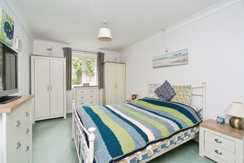 Property photo 2 of 16 Pbox-Img.Jpg