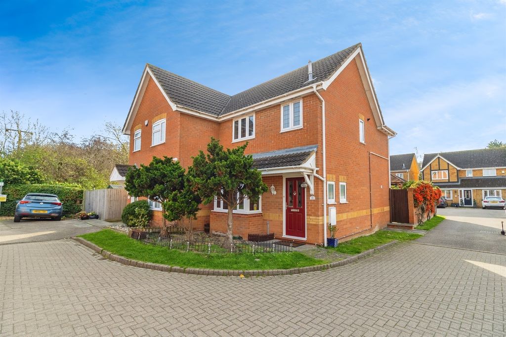 Property photo 1 of 13