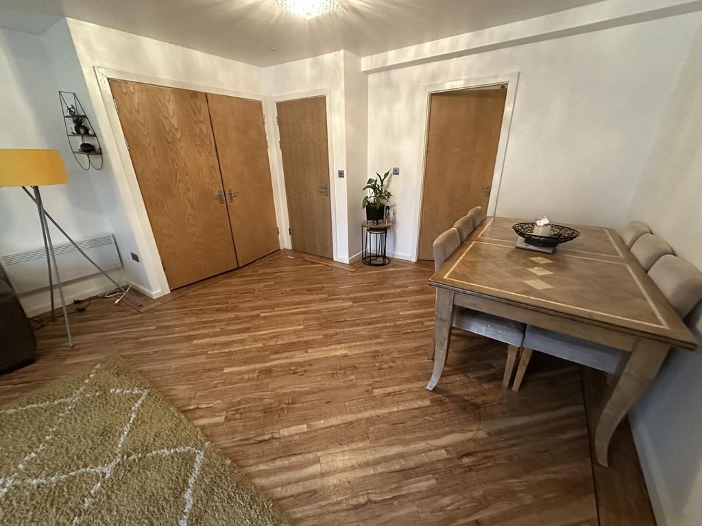 Property photo 2 of 9 Dining Area