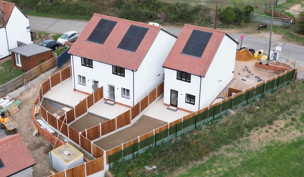 Property photo 1 of 18 Photo 1