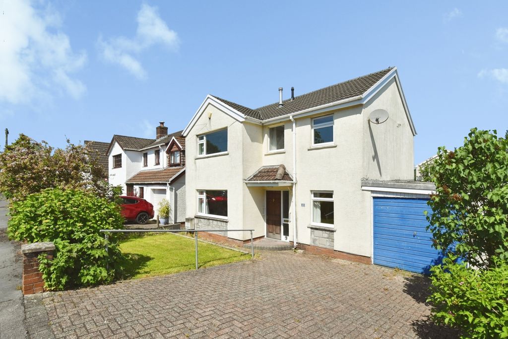 Property photo 1 of 26 Pbox-Img.Jpg