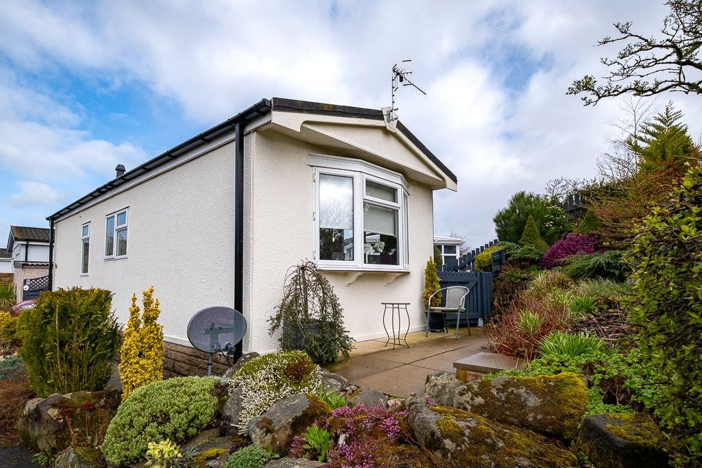 Property photo 1 of 14 Front Elevation